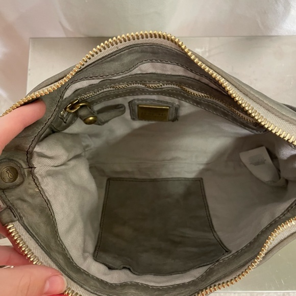 Campomaggi Shoulder Bag with Woven Detailing in Cemento - Picture 3 of 4